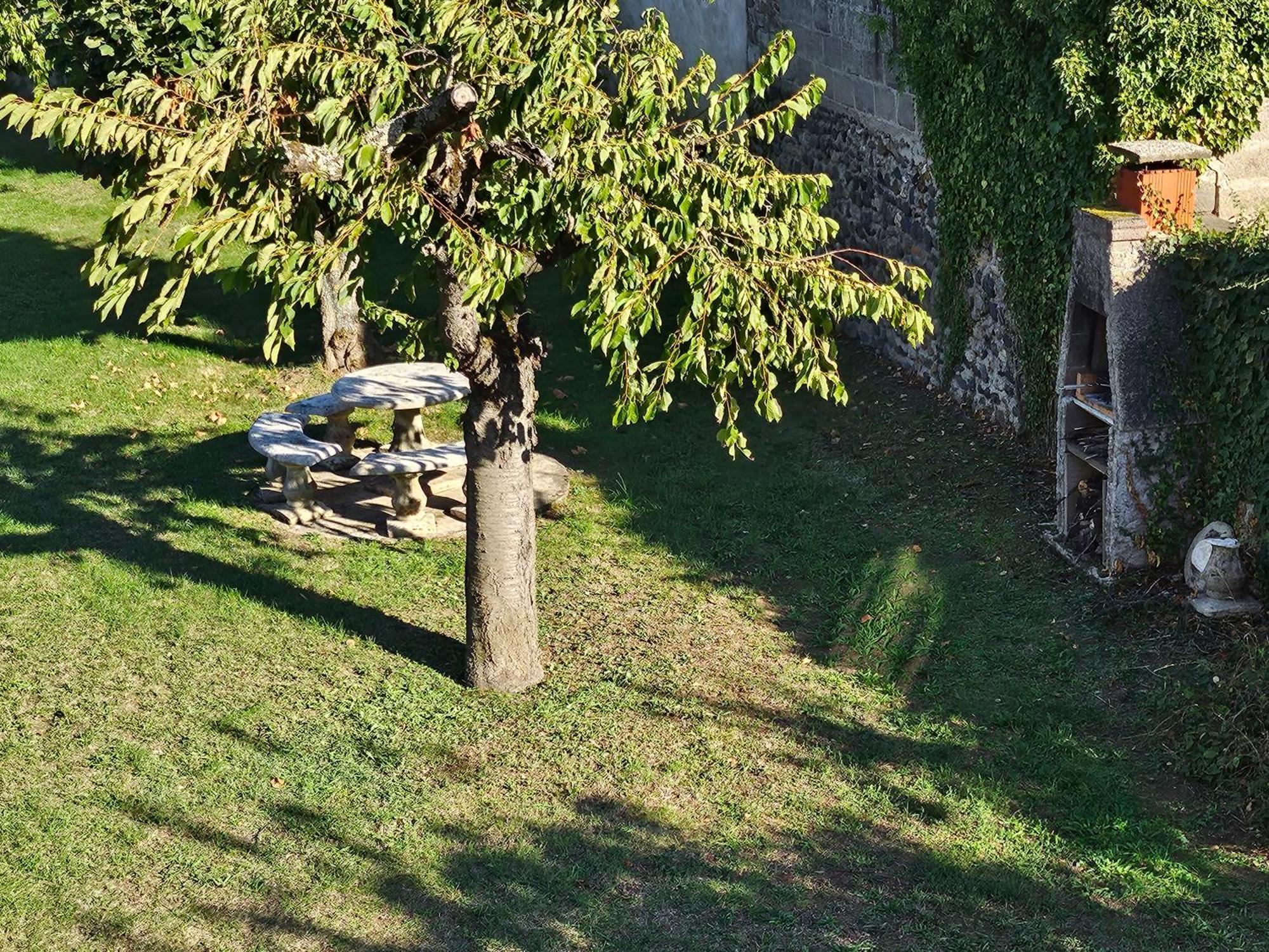 Appartement La Bourzede à Langeac Extérieur photo